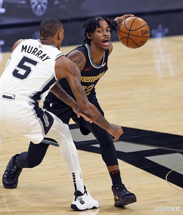 壹号娱乐官方网站包含圣安东尼奥马刺内部会议纪要流出——今晚主帅复盘，足总杯使命明确，轮换策略成焦点的词条