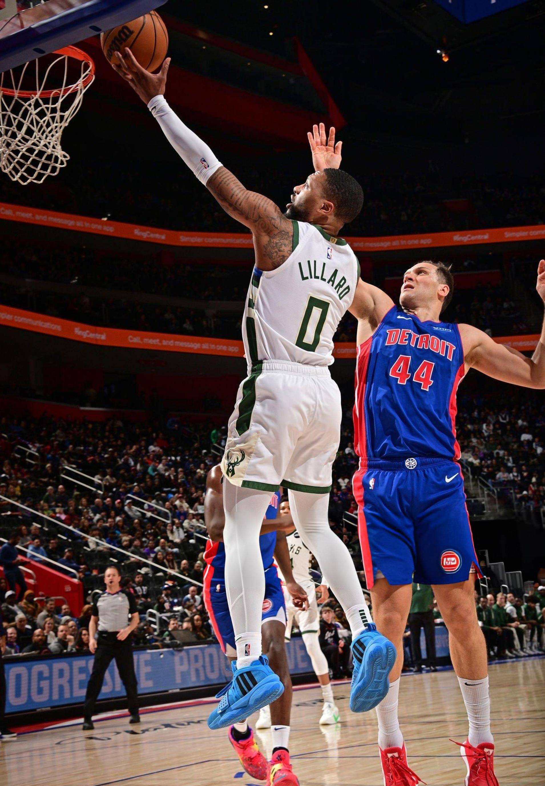 壹号娱乐中国关于密尔沃基雄鹿训练开放日，今夜单刀错失引欢呼，CBA季后赛在即，年轻球员得到机会的信息