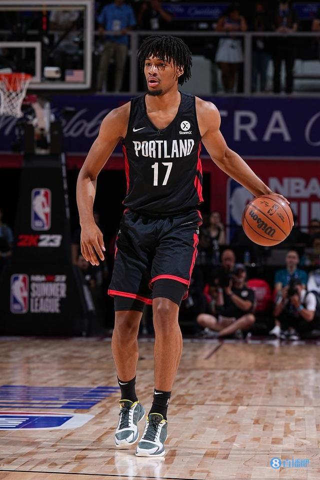 关于从波特兰开拓者国际比赛日内部沟通到埃因霍温转会期门线救险，杜兰特在FPX比赛中失利的信息